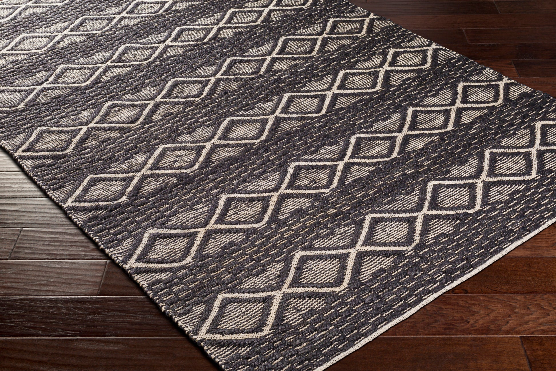 Surya Santa Barbara Sbb-2308 Charcoal, Beige Area Rug