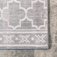 AreaRugs.com Wavaj Nwa1004B Gray Area Rug