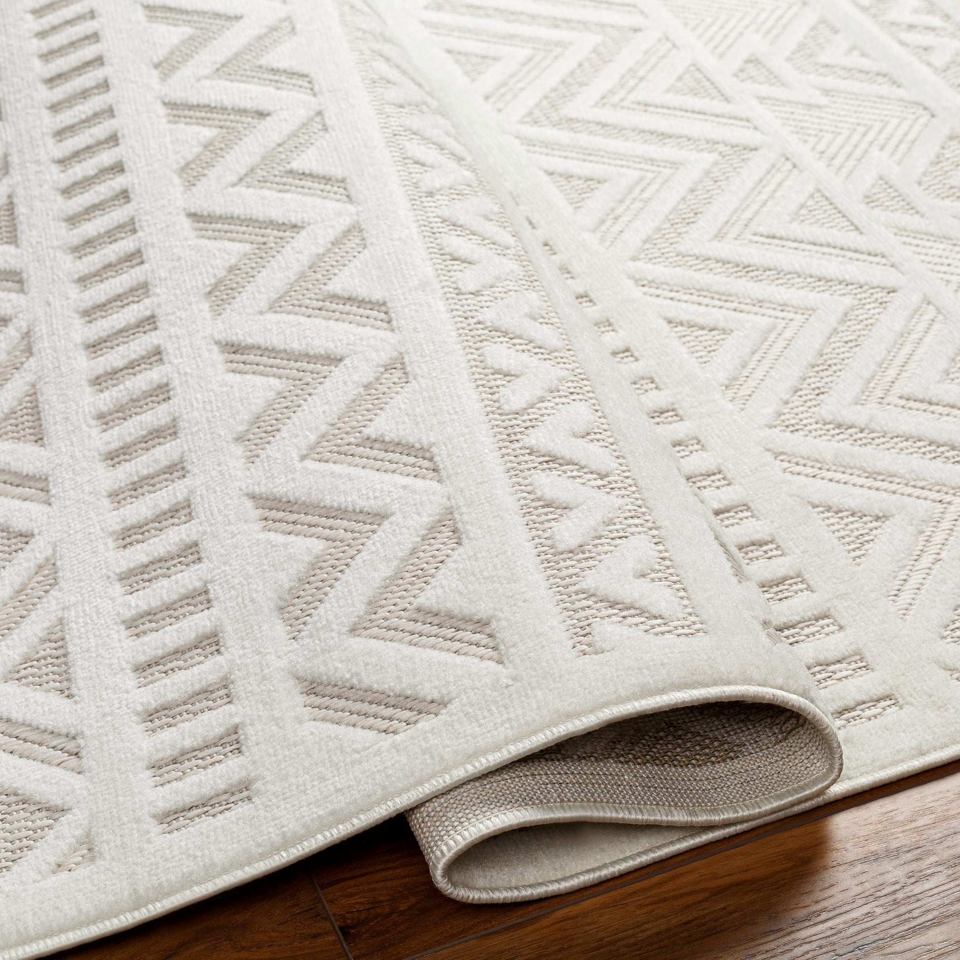 Surya San Diego Sfg-2323 Beige Area Rug