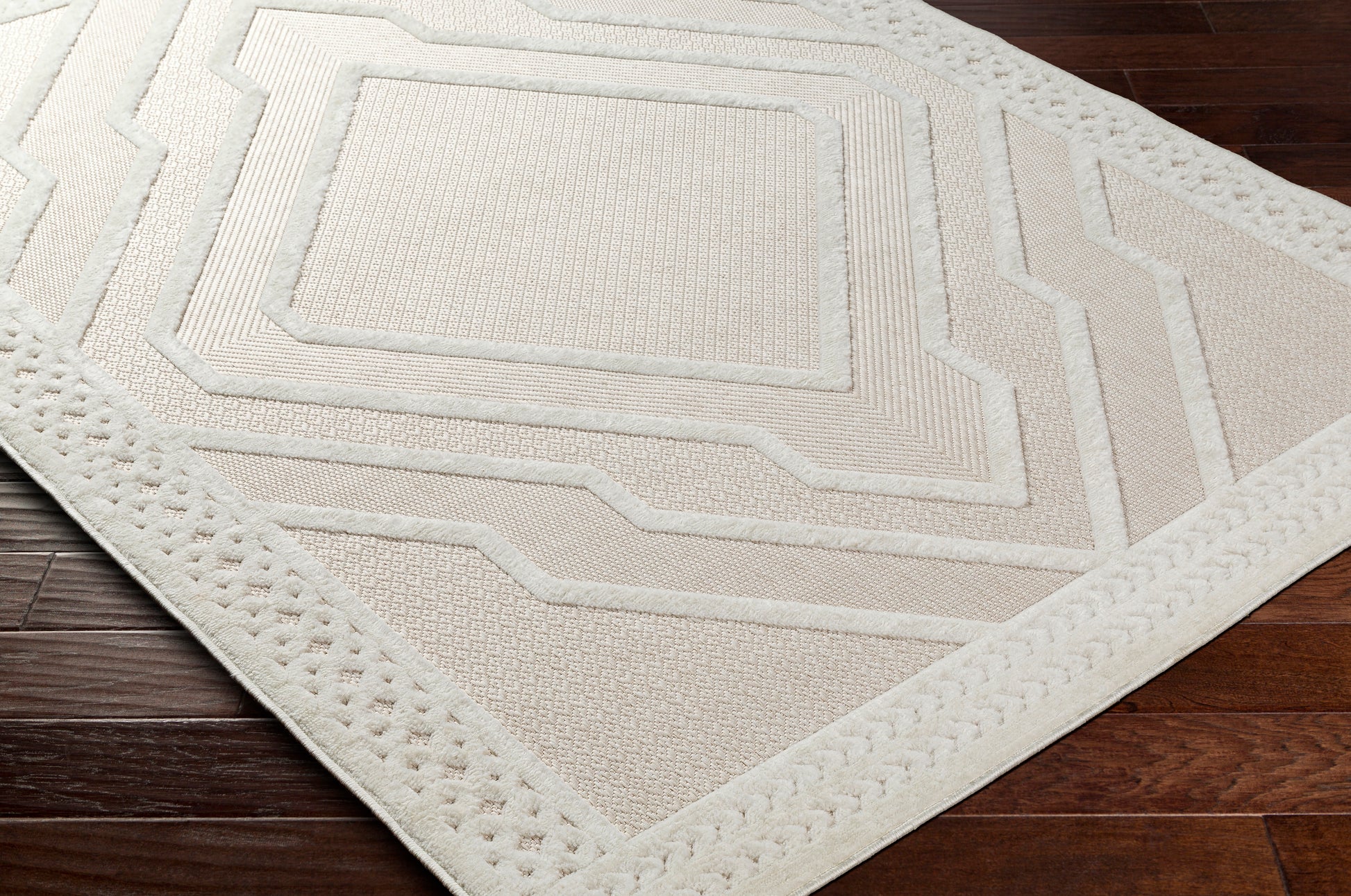 Surya San Diego Sfg-2356 Beige Area Rug