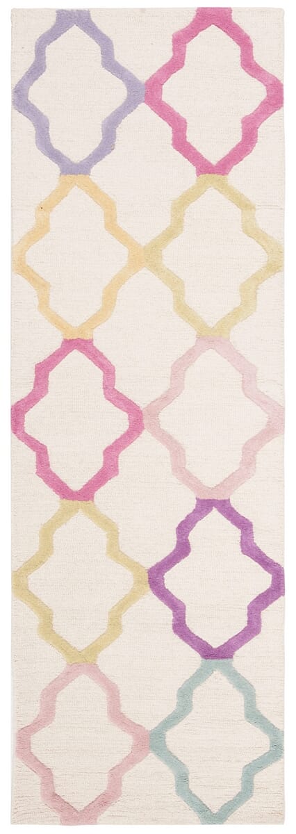 Safavieh Safavieh Kids Sfk102A Ivory / Multi Geometric Area Rug