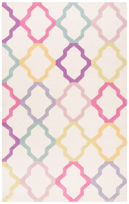 Safavieh Safavieh Kids Sfk102A Ivory / Multi Geometric Area Rug