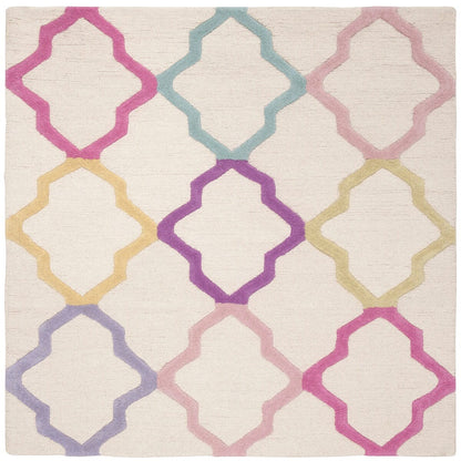 Safavieh Safavieh Kids Sfk102A Ivory / Multi Geometric Area Rug