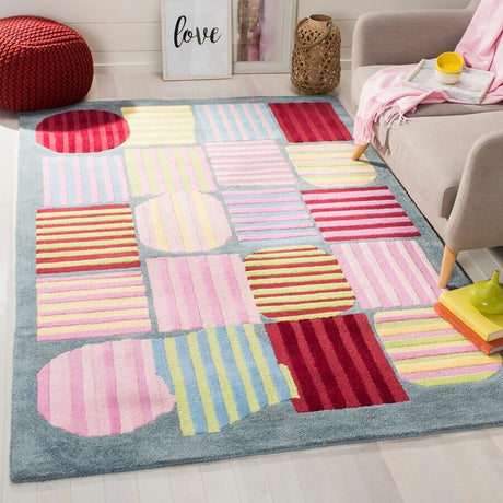 Safavieh Safavieh Kids Sfk312A Blue / Multi Rugs.