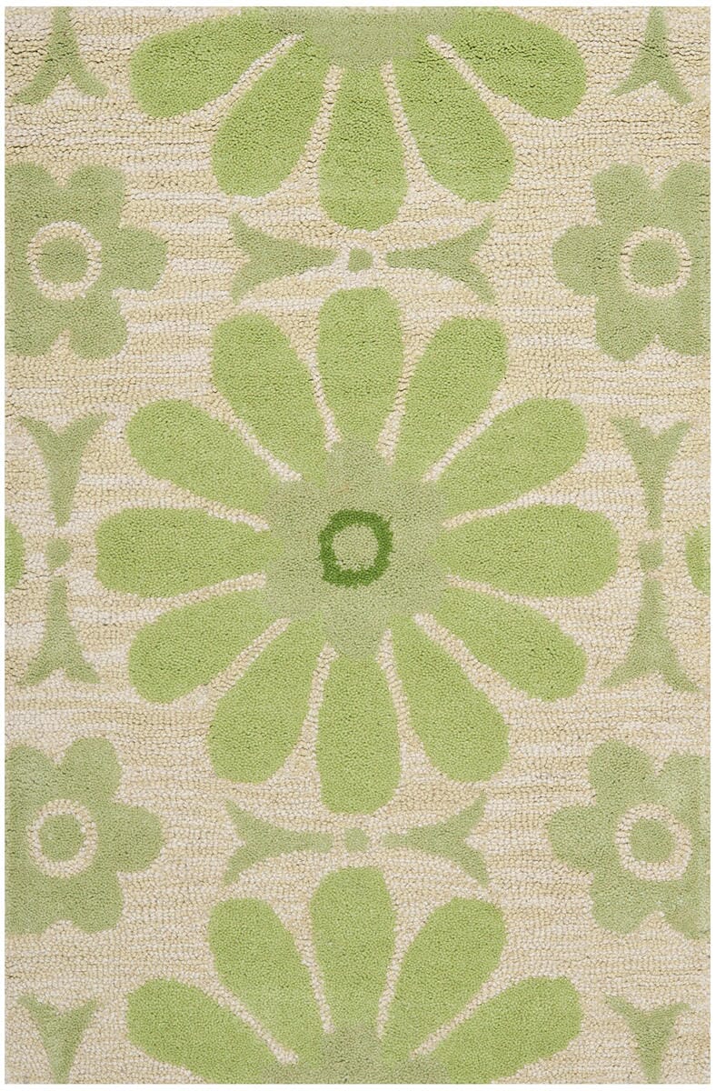 Safavieh Safavieh Kids Sfk319A Beige / Green Floral / Country Area Rug