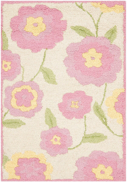 Safavieh Safavieh Kids Sfk355A Ivory / Pink Floral / Country Area Rug