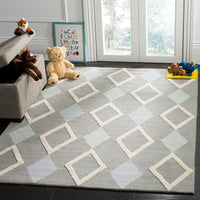 Safavieh Safavieh Kids Sfk902B Grey / Multi Moroccan Area Rug