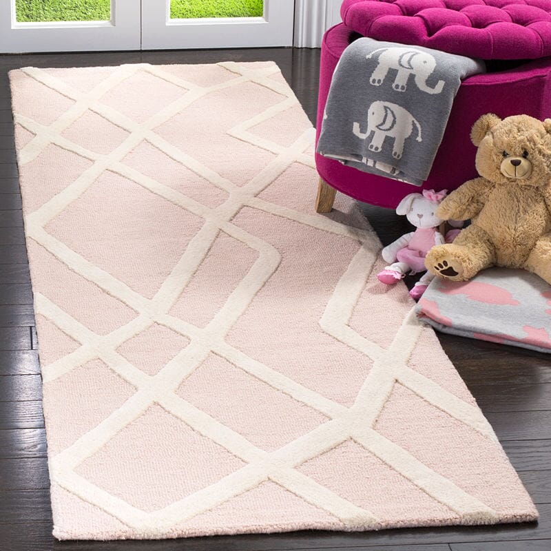 Safavieh Safavieh Kids Sfk905P Pink / Ivory Moroccan Area Rug