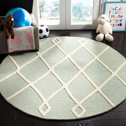 Safavieh Safavieh Kids Sfk906M Mint / Ivory Moroccan Area Rug