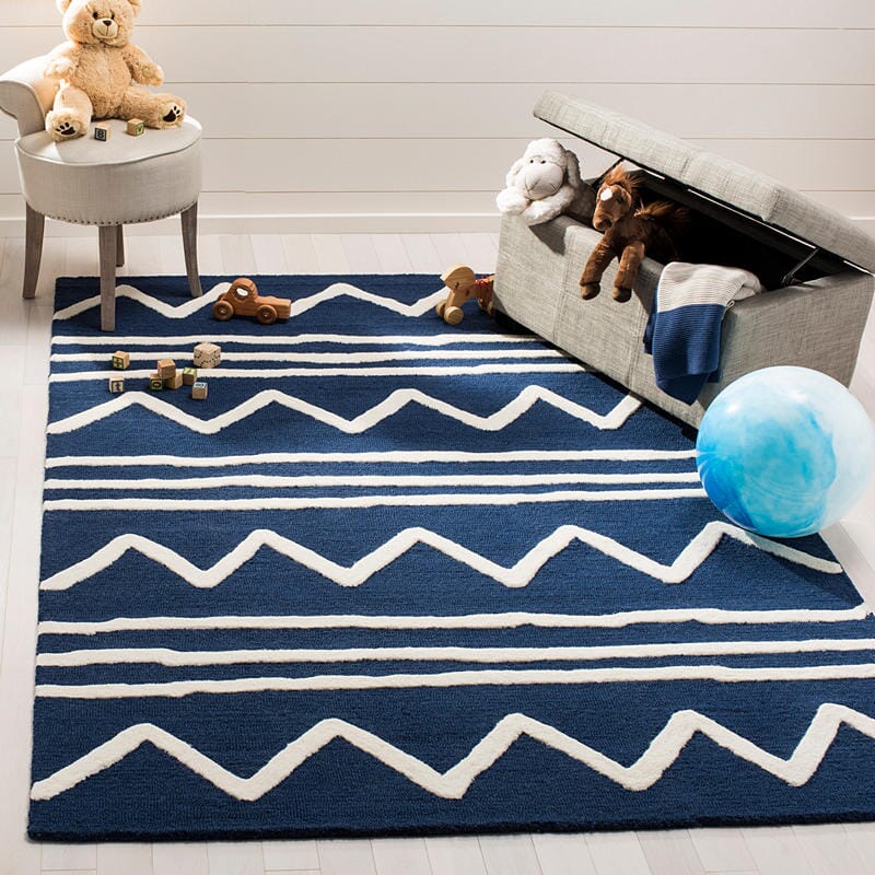 Safavieh Safavieh Kids Sfk907N Navy / Ivory Geometric Area Rug