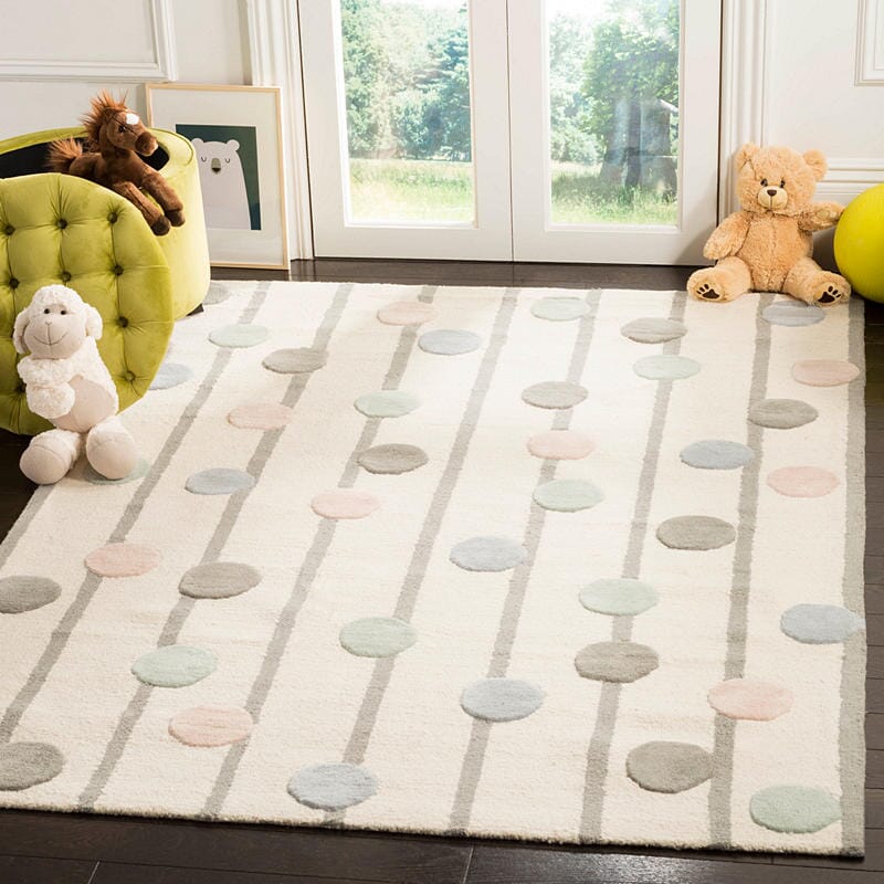 Safavieh Safavieh Kids Sfk909A Ivory / Multi Geometric Area Rug