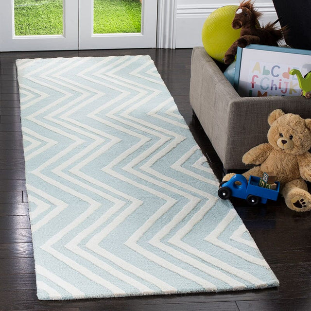 Safavieh Safavieh Kids Sfk910M Mint / Ivory Rugs.