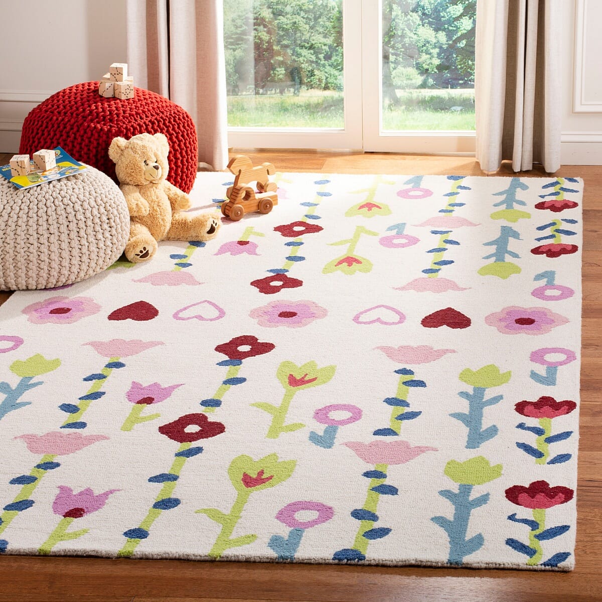 Safavieh Safavieh Kids Sfk918A Ivory / Pink Bohemian Area Rug