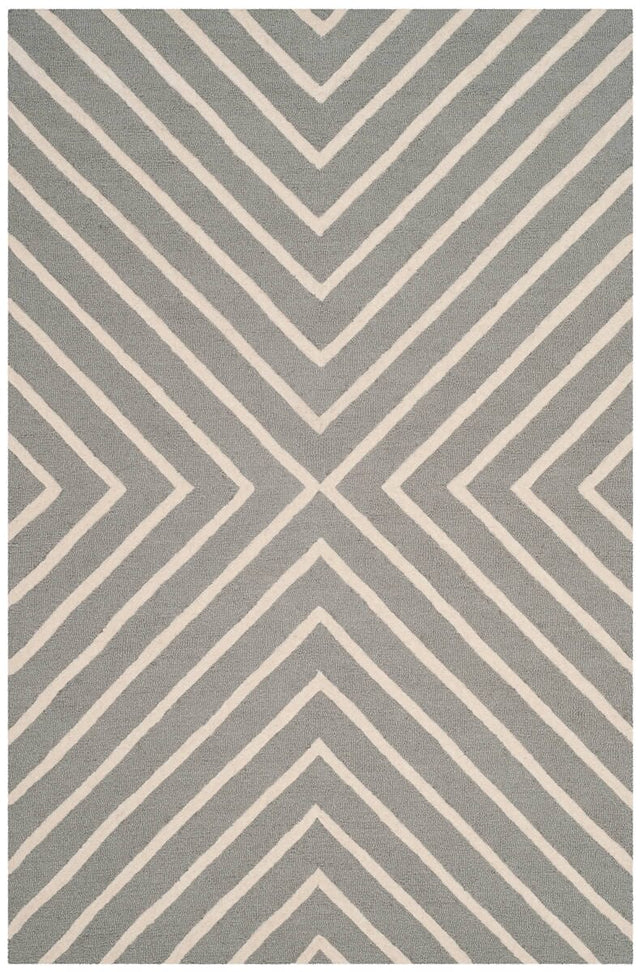 Safavieh Safavieh Kids Sfk920C Grey / Ivory Geometric Area Rug