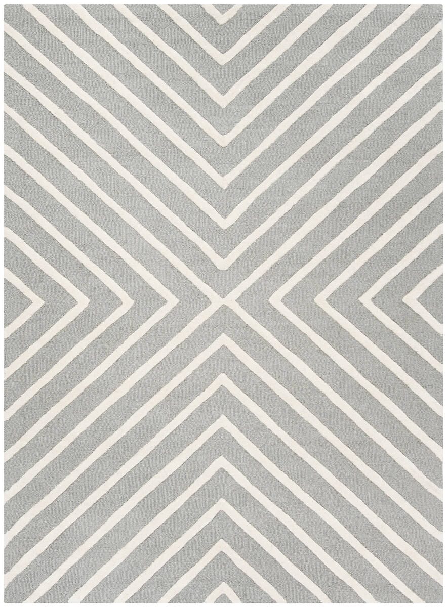 Safavieh Safavieh Kids Sfk920C Grey / Ivory Geometric Area Rug