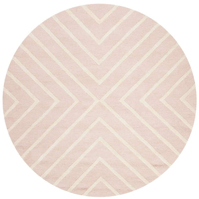 Safavieh Safavieh Kids Sfk920P Pink / Ivory Geometric Area Rug