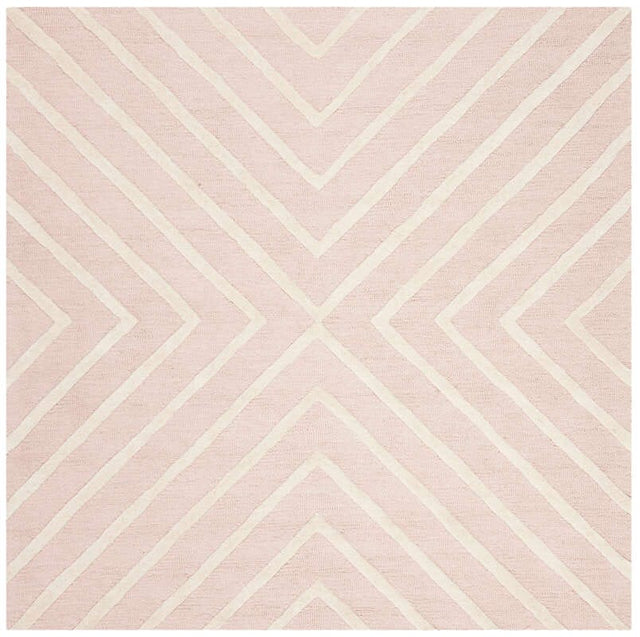 Safavieh Safavieh Kids Sfk920P Pink / Ivory Geometric Area Rug