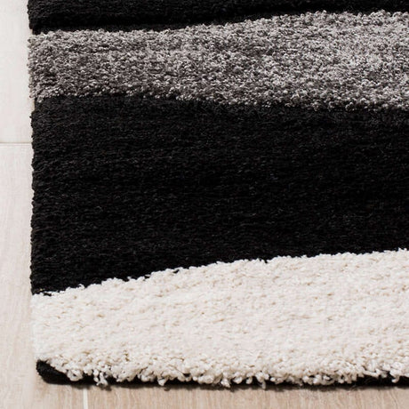 Safavieh Shag Sg475-8090 Grey / Black Rugs.