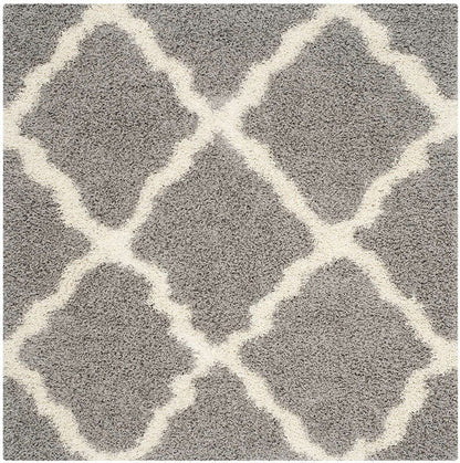 Safavieh Dallas Shag Sgd257G Grey / Ivory Geometric Area Rug