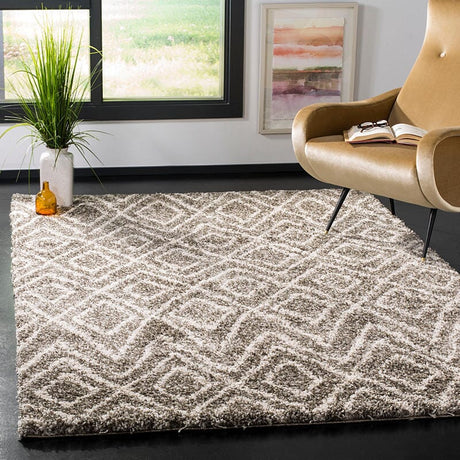 Safavieh Hudson Shag Sgh332B Grey / Ivory Rugs.