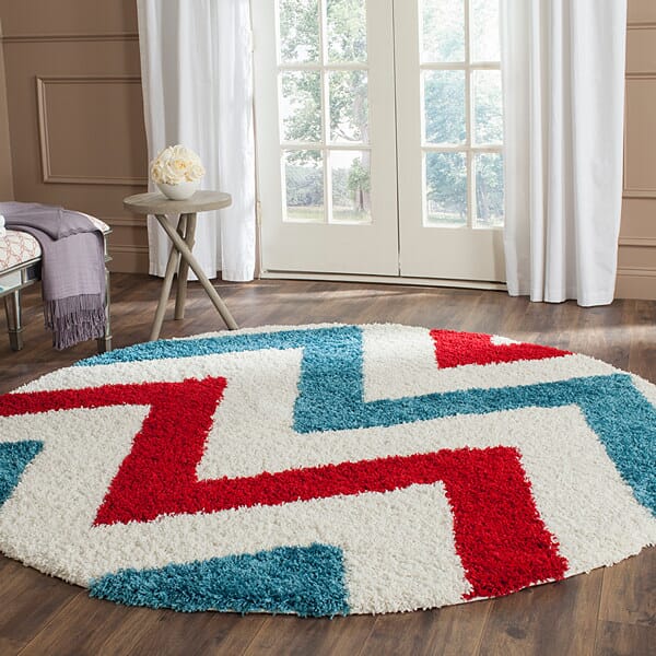 Safavieh Safavieh Kids Shag Sgk564B Ivory / Red Chevron Area Rug