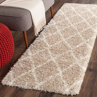 Safavieh Montreal Shag Sgm831C Beige / Ivory Geometric Area Rug