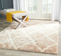 Safavieh Montreal Shag Sgm831C Beige / Ivory Geometric Area Rug