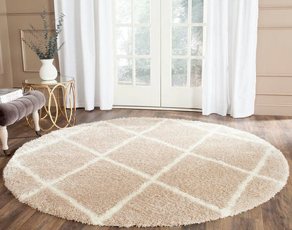 Safavieh Montreal Shag Sgm831C Beige / Ivory Geometric Area Rug