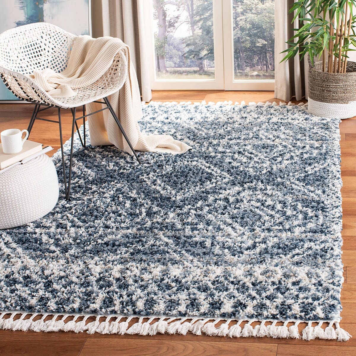 Safavieh Melrose Shag Sgml937N Navy / Ivory Moroccan Area Rug