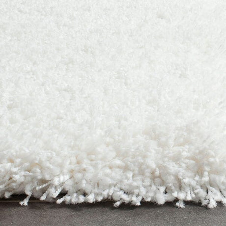 Safavieh Santa Monica Shag Sgn725-1010 White Rugs.