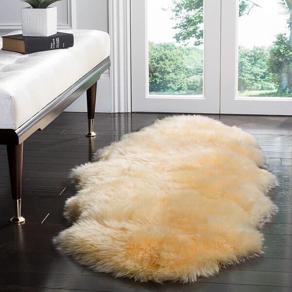 Safavieh Sheepskin Shag Shs121H Champagne Shag Area Rug