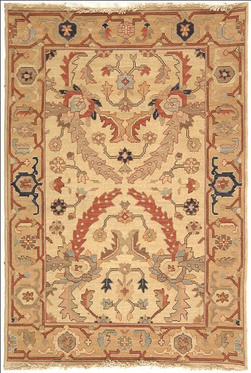 Safavieh Sumak Sk120C Ivory / Gold Rugs.