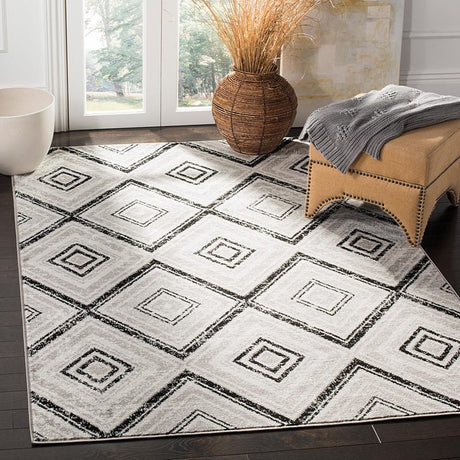 Safavieh Skyler Sky120J Grey / Black Rugs.