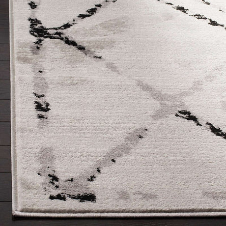 Safavieh Skyler Sky197H Ivory/Grey Rug.