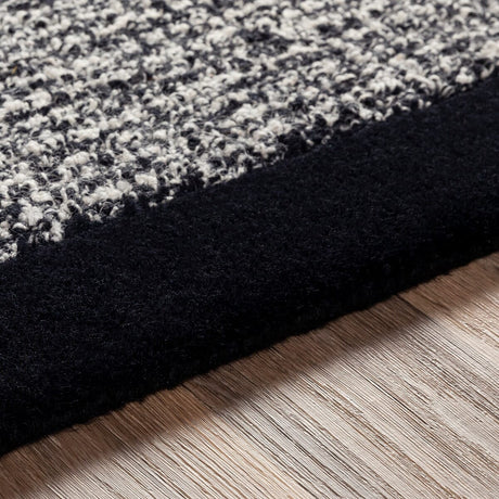 Surya Siena Sna-2303 Black, Cream Rug.