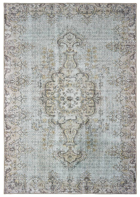 Oriental Weavers Sphinx Sofia 85816 Grey / Gold Rugs.