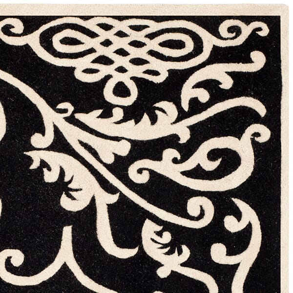 Safavieh Soho Soh120A Black / Ivory Rugs.