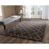 Safavieh Soho Soh340A Ivory / Dark Grey Rugs.