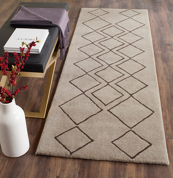 Safavieh Soho Soh340B Light Grey / Dark Grey Rugs.