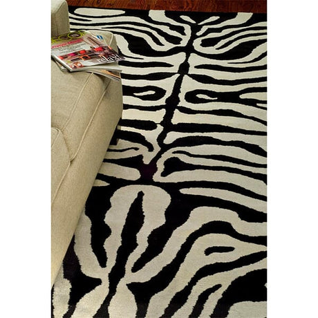 Safavieh Soho soh435a Black / White Rugs.