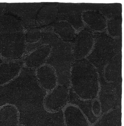 Safavieh Soho Soh515B Black Area Rug