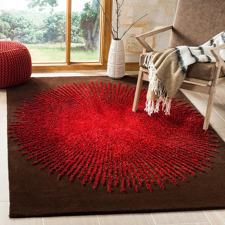 Safavieh Soho Soh655T Brown/Red Rug.