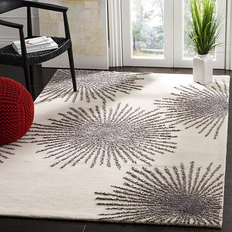 Safavieh Soho Soh712J Ivory / Silver Rugs.