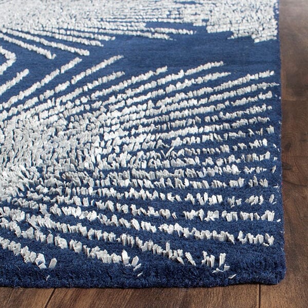 Safavieh Soho Soh712M Dark Blue / Ivory Rugs.