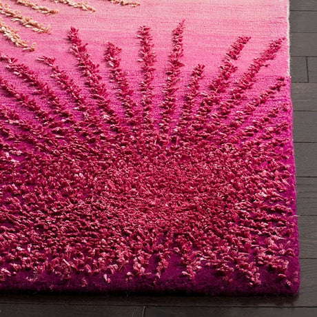 Safavieh Soho Soh712N Pink Rugs.