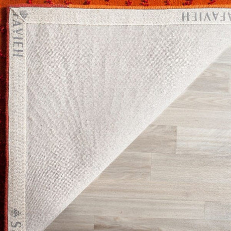 Safavieh Soho Soh712R Rust / Multi Rugs.