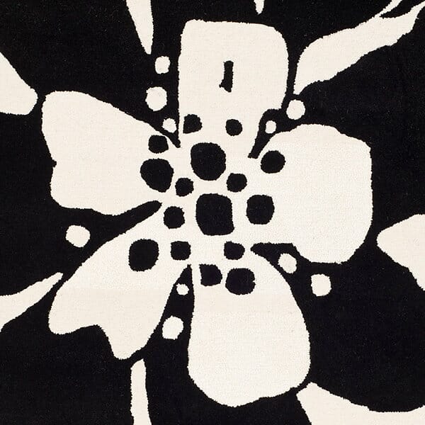 Safavieh Soho Soh730A Black / White Floral / Country Area Rug