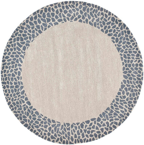 Safavieh Soho Soh739B Silver / Grey Rugs.