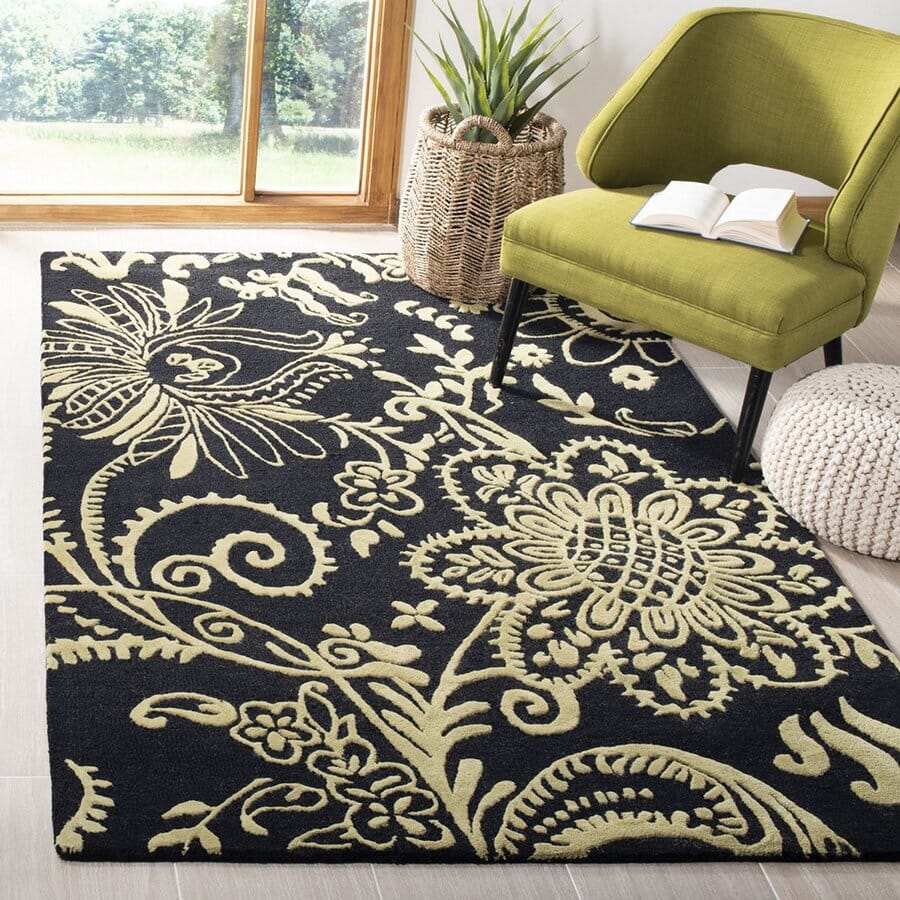 Safavieh Soho Soh832A Black / Green Floral / Country Area Rug