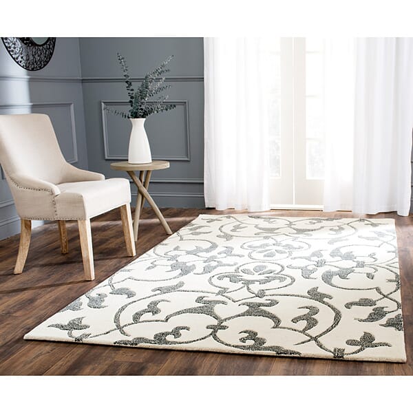 Safavieh Soho Soh840A Ivory / Grey Rugs.